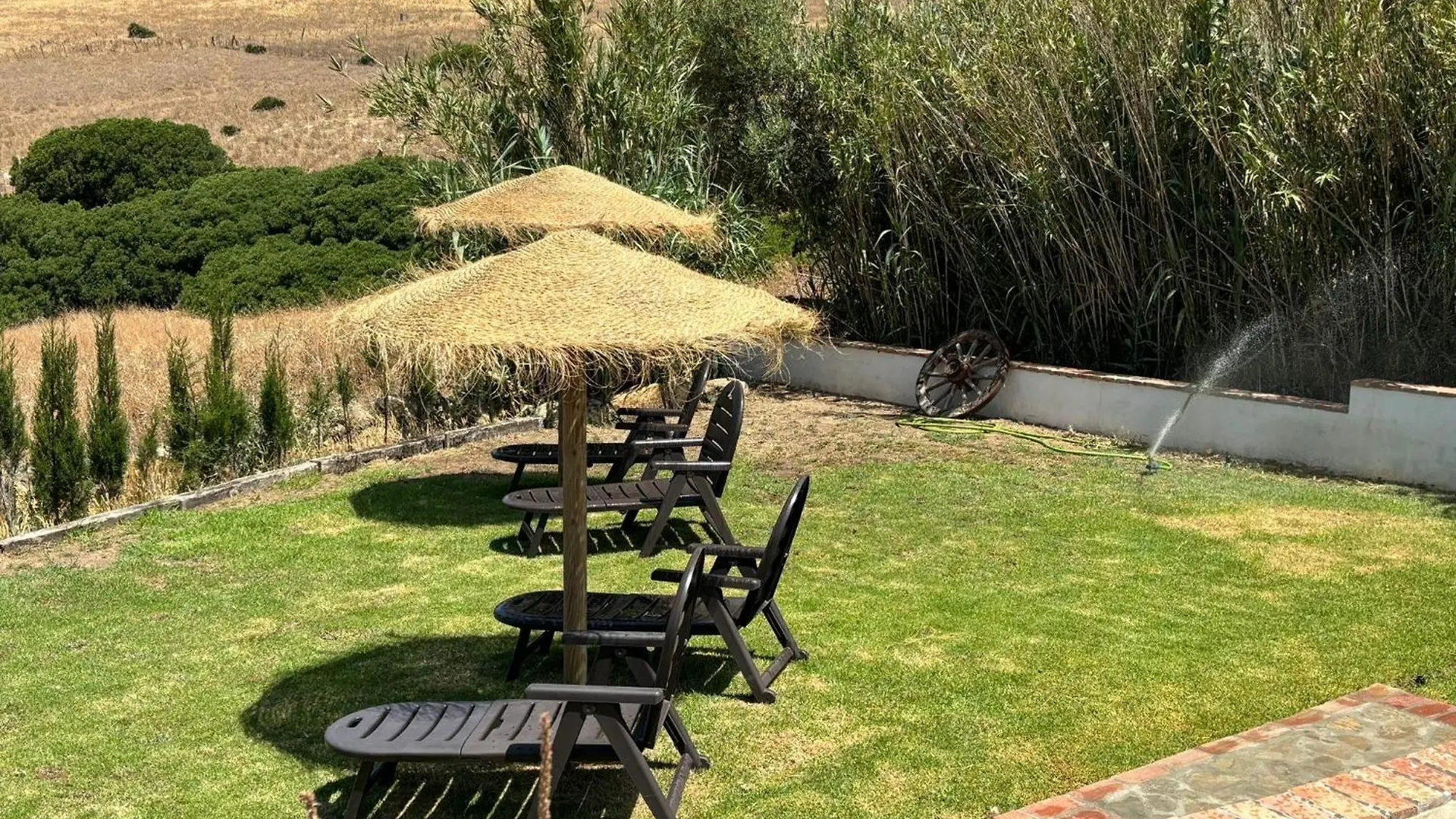 El Escondite Del Sol タリファ